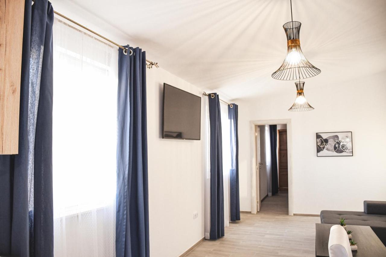 Apartments Olea Биоград на Мору Екстериор снимка