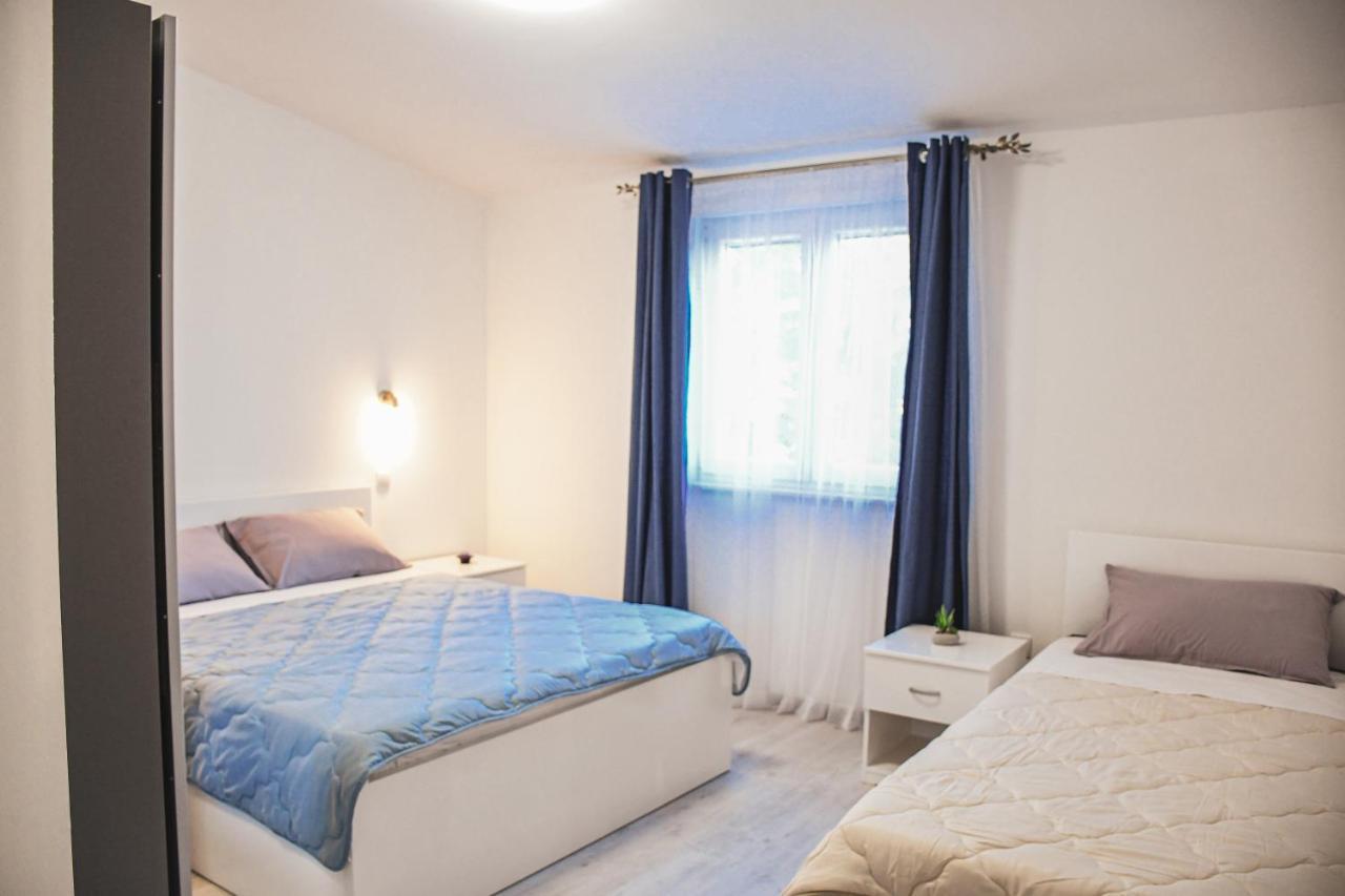 Apartments Olea Биоград на Мору Екстериор снимка