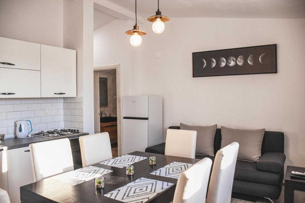 Apartments Olea Биоград на Мору Екстериор снимка