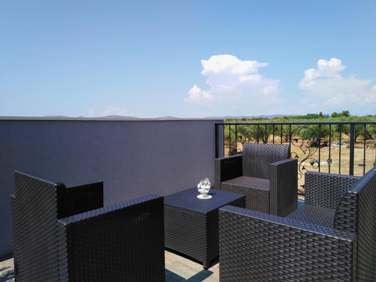 Apartments Olea Биоград на Мору Екстериор снимка