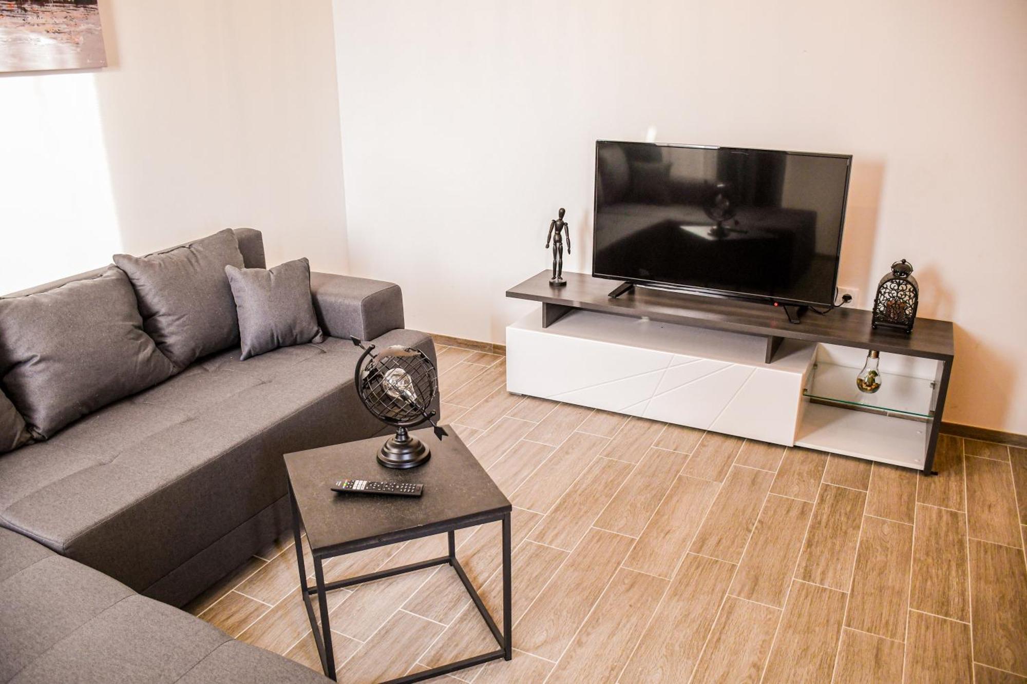 Apartments Olea Биоград на Мору Екстериор снимка